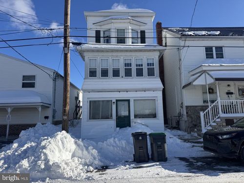 341 S Middle Street, FRACKVILLE, PA, 17931 | Card Image