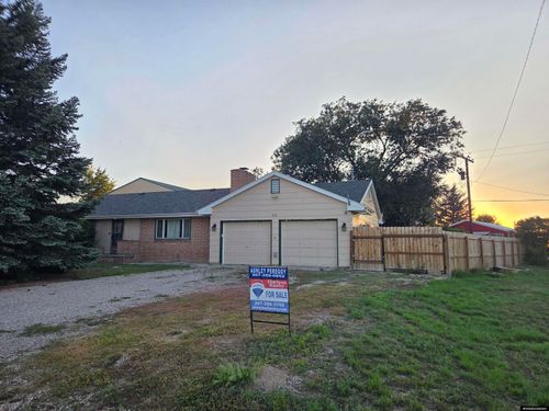 518 N Warren Ave, Glendo, WY, 82213-5056 | Card Image