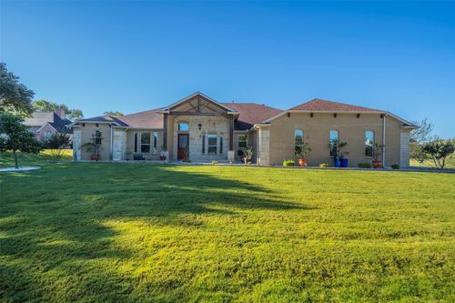 2852 Sonterra Dr, Cedar Hill, TX, 75104-8237 | Card Image