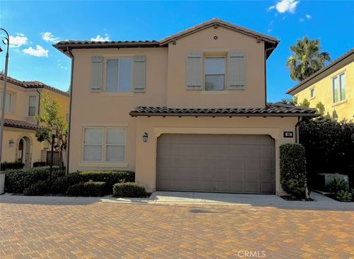 69 Clover, Lake Forest, CA, 92630 | Card Image