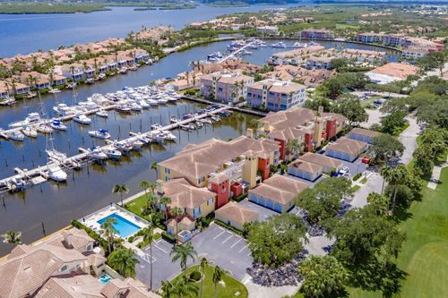 204-5540 N Harbor Village Dr, Vero Beach, FL, 32967-7072 | Card Image
