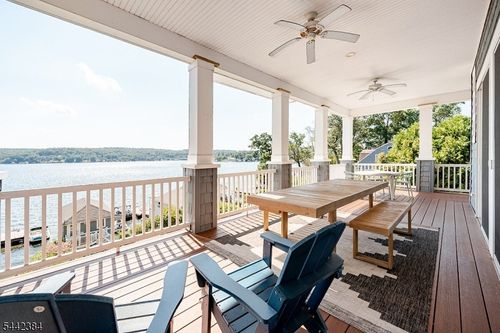 307 Lakeside Blvd, Hopatcong, NJ, 07843-1645 | Card Image