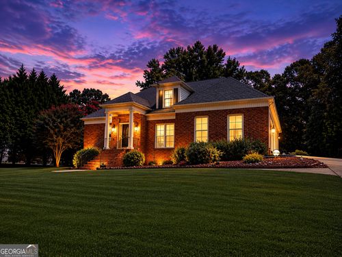 8530 Waverly Dr, Jonesboro, GA, 30236-8605 | Card Image