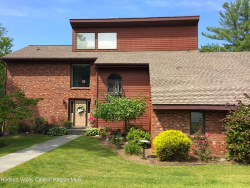 12 Long Pond Rd, Saugerties, NY, 12477-4420 | Card Image