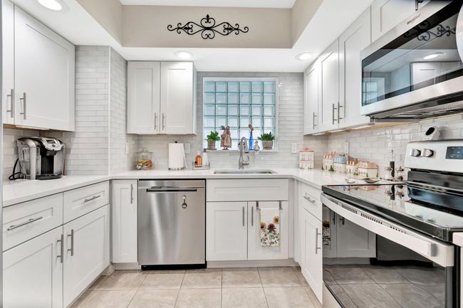 27 - 11571 Winchester Dr, Condo with 3 bedrooms, 3 bathrooms and null parking in Palm Beach Gardens FL | Image 29
