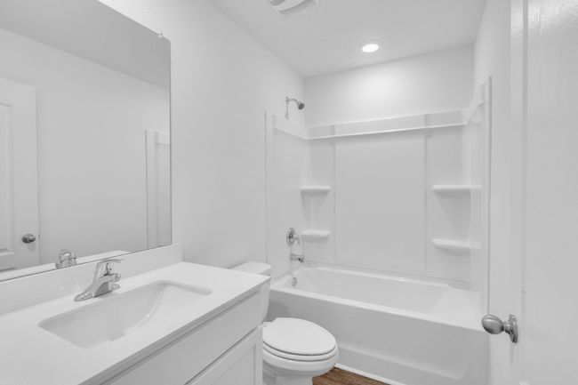 37119 Whippoorwill Ct, Home with 3 bedrooms, 2 bathrooms and null parking in Hilliard FL | Image 20