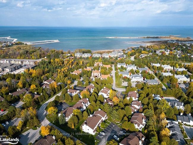 539 Oxbow Cres, Condo with 4 bedrooms, 1 bathrooms and 1 parking in Collingwood ON | Image 39
