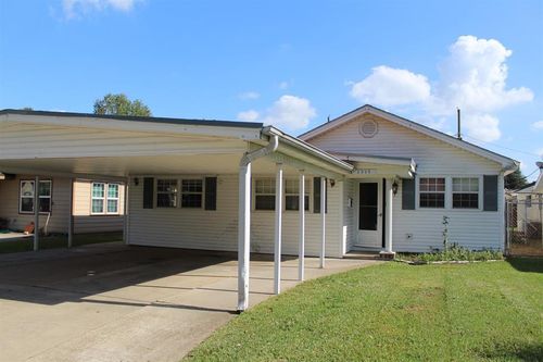 2309 2nd St, Port Neches, TX, 77651-3907 | Card Image