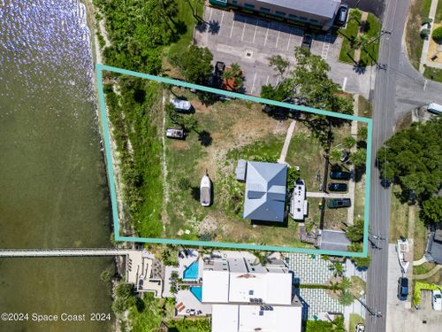 1811 Riverview Drive, Melbourne, FL, 32901 | Card Image