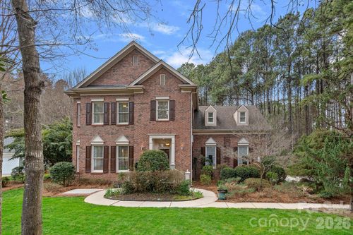 115 Pine Cliff Ln, Mooresville, NC, 28117-3518 | Card Image