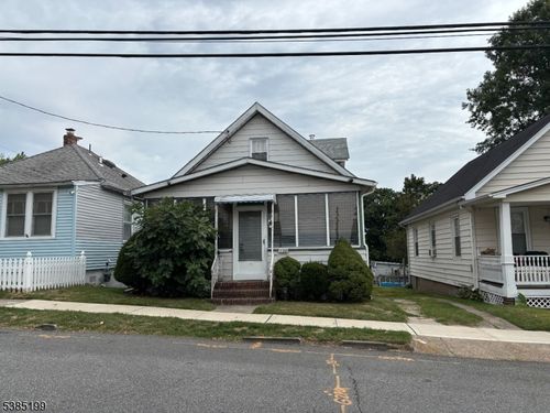 135 Westervelt Ave, Hawthorne, NJ, 07506-3753 | Card Image