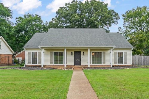 474 Quail Crest Dr, Collierville, TN, 38017-1750 | Card Image