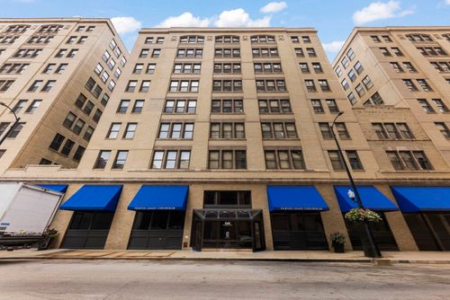 802-640 S Federal St, Chicago, IL, 60605-3806 | Card Image