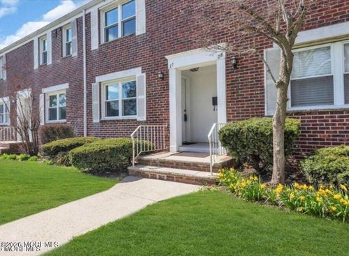 27-325 Bath Ave, Long Branch, NJ, 07740-6168 | Card Image