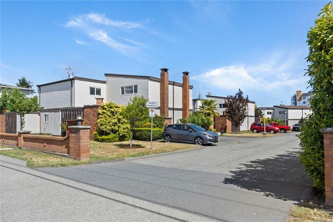 114 - 984 Dunford Ave, Townhouse with 2 bedrooms, 2 bathrooms and 2 parking in Langford BC | Image 30