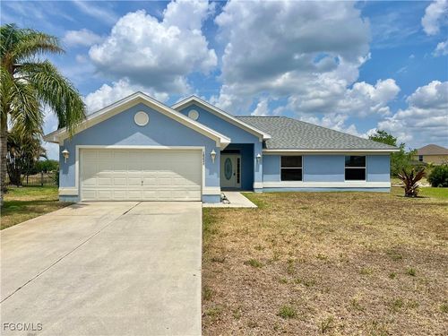 18231 Beauty Berry Ct, LEHIGH ACRES, FL, 33972-7525 | Card Image