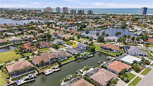 910 Beaver Ct, MARCO ISLAND, FL, 34145-3503 | Card Image