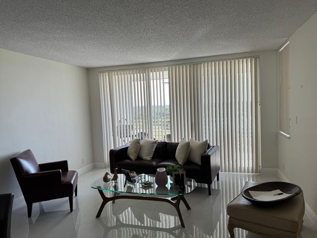 APT-907 - 3499 Oaks Way, Condo with 2 bedrooms, 2 bathrooms and null parking in Pompano Beach FL | Image 22