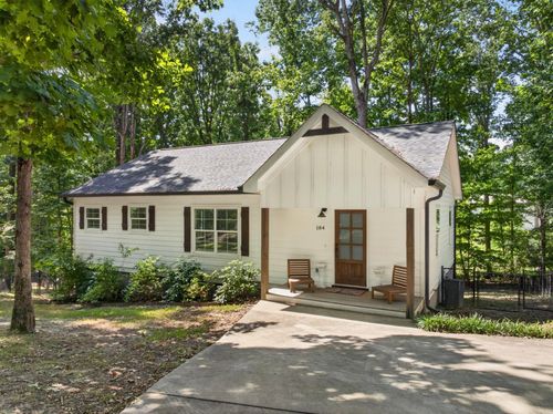 184 Middle Rd, Lookout Mountain, GA, 30750-2917 | Card Image