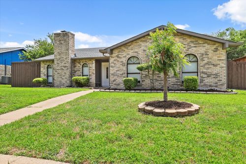 852 Acadia Dr, Plano, TX, 75023-7102 | Card Image