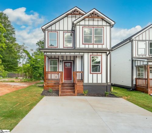 109 Taylor St, Greenville, SC, 29601-4129 | Card Image