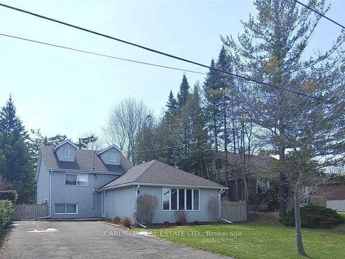 9 George St, Richmond Hill, ON, L4E2T4 | Card Image