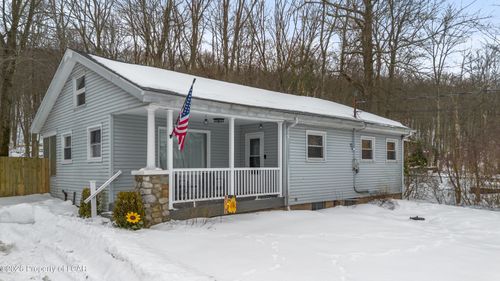 690 S Mountain Blvd, Mountain Top, PA, 18707-9611 | Card Image