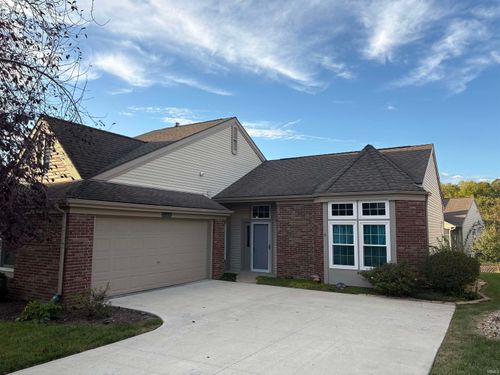 729 E Moss Creek Cir, Bloomington, IN, 47401-4575 | Card Image