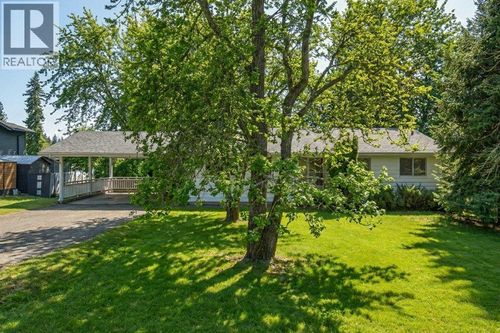 2850 30 Avenue Ne, Salmon Arm, BC, V1E3L2 | Card Image