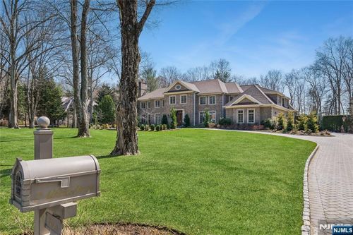 2 Alford Dr, Saddle River, NJ, 07458-2631 | Card Image