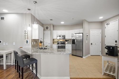 301-301 Terrace Ridge Cir, DAVENPORT, FL, 33896-5259 | Card Image