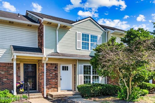 8704 Best Ct, Briarwood, KY, 40242 | Card Image