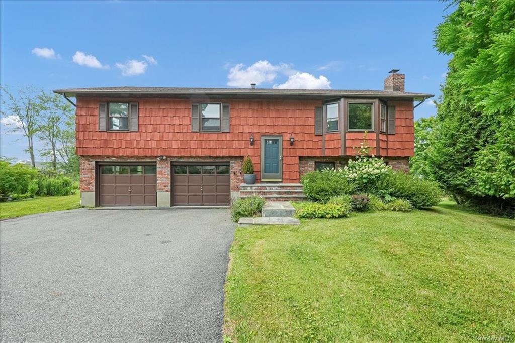 Quinlan St, Yorktown Heights, NY 10598