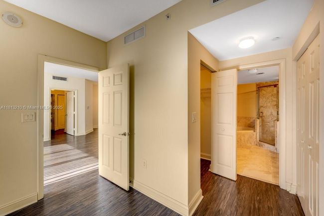 APT-541 - 510 Nw 84 Th Ave, Condo with 2 bedrooms, 2 bathrooms and null parking in Plantation FL | Image 4
