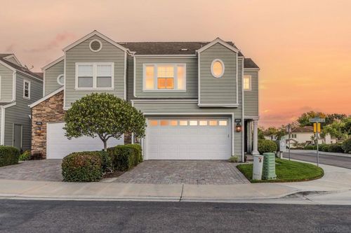 4777 Beachwood Ct, Carlsbad, CA, 92008-4290 | Card Image