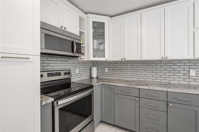 751 Wildflower Dr, House other with 3 bedrooms, 2 bathrooms and null parking in PALM HARBOR FL | Image 14