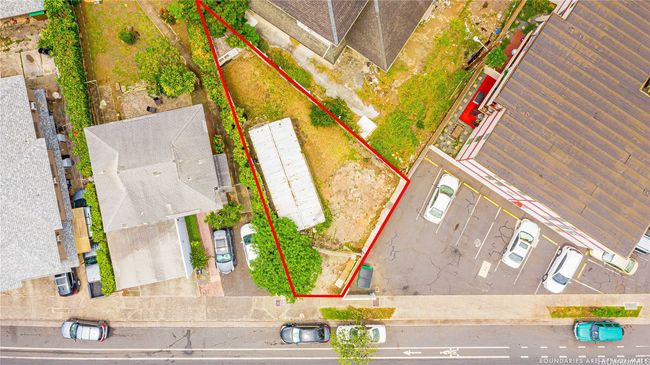 Boundary line is for illustration purposes only and may not acurately match survey. Enhanced with location marker. | Image 22
