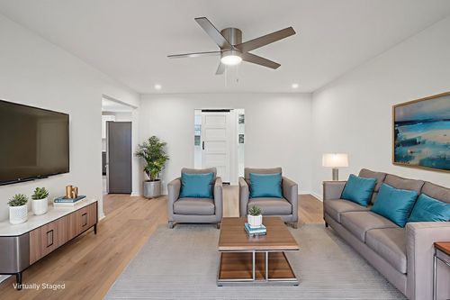 2016 River Rd, Clarksville, TN, 37040-7228 | Card Image