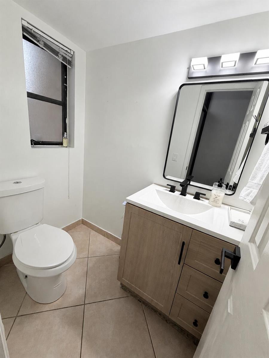 Residential Lease in Deerfield Beach 3