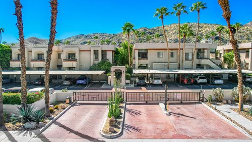 2601 S Broadmoor Dr, Palm Springs, CA, 92264-5967 | Card Image