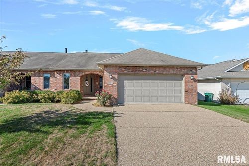 1-3213 Red Oak Ln, Springfield, IL, 62712-8383 | Card Image