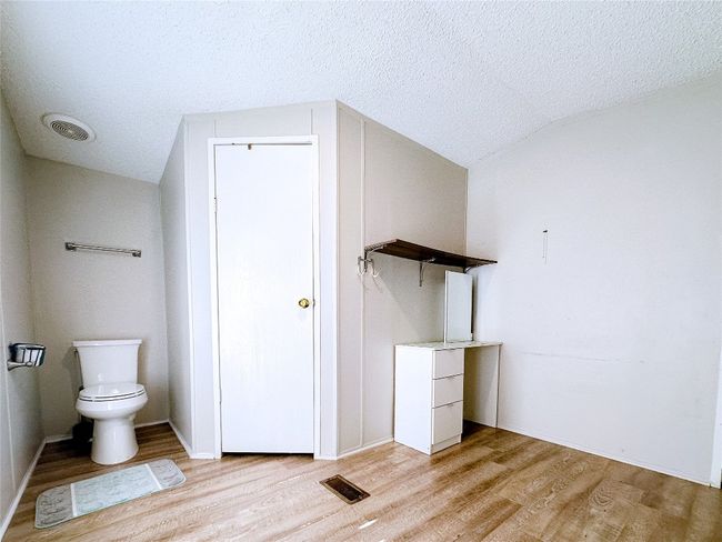 105 Singleton Dr, House other with 3 bedrooms, 2 bathrooms and 4 parking in Spicewood TX | Image 10