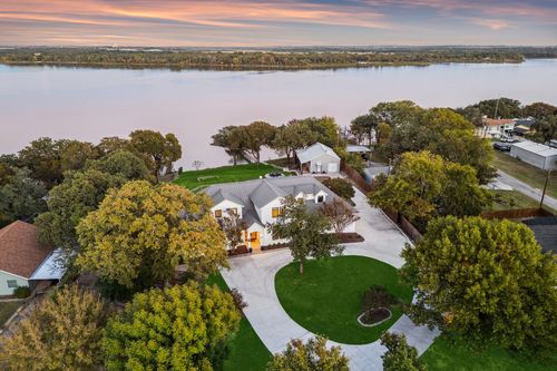 13680 Williams Rd, Azle, TX, 76020-5748 | Card Image