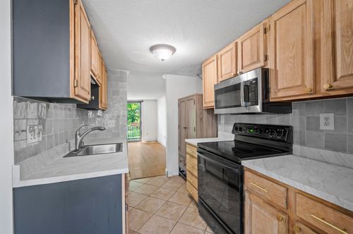 802 Piscassic St, Newmarket, NH, 03857-1188 | Card Image