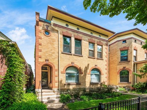 30 W 4th Ave, Columbus, OH, 43201-3213 | Card Image