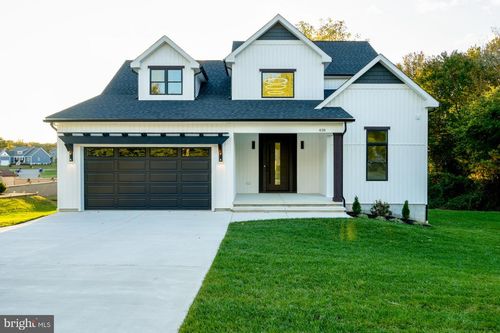 438 Delaware Ave, MILLSBORO, DE, 19966-1604 | Card Image