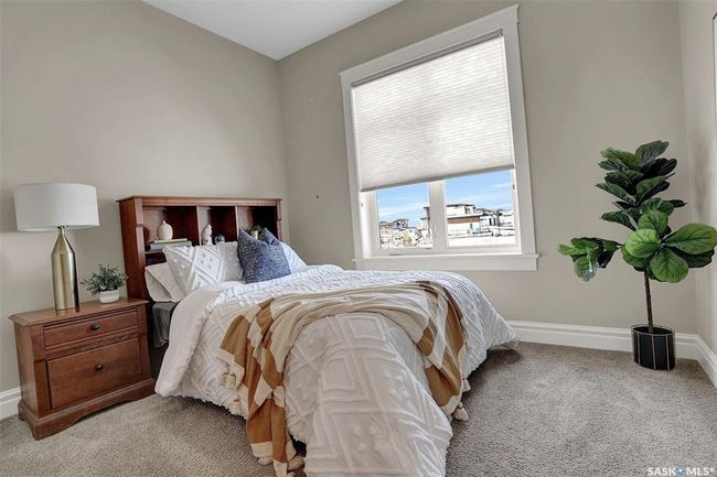 330 Spruce Creek Dr, House other with 5 bedrooms, 4 bathrooms and 10 parking in Pilot Butte SK | Image 33