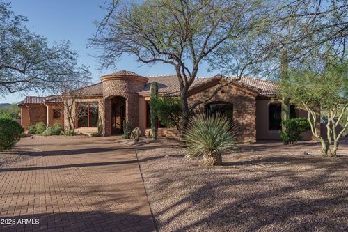 5502 E New River Rd, Cave Creek, AZ, 85331-9054 | Card Image