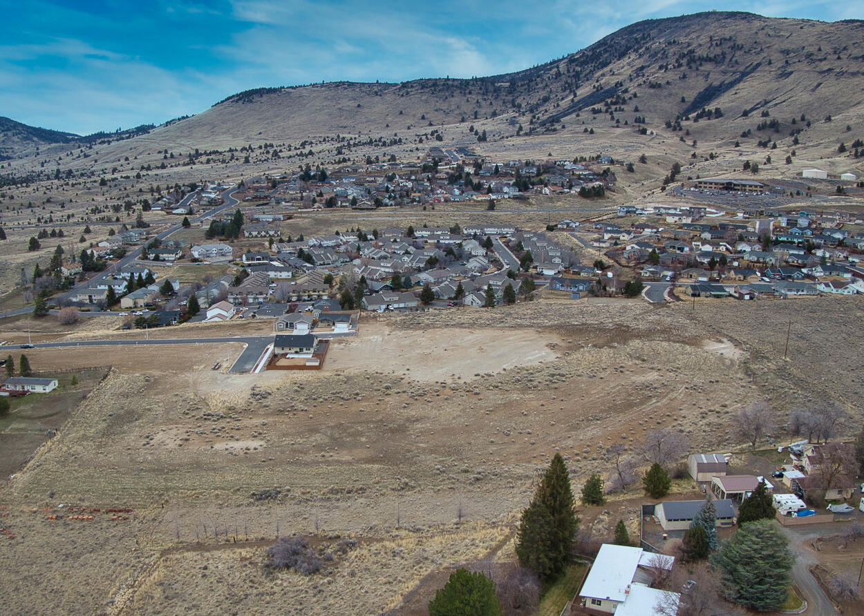 Land in Klamath Falls 3
