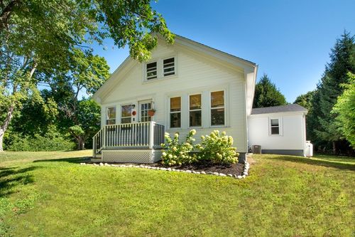 4 Mullen Way, Bridgewater, MA, 02324-1532 | Card Image